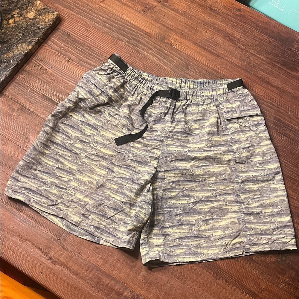 Mens PATAGONIA River Guide Shorts size L